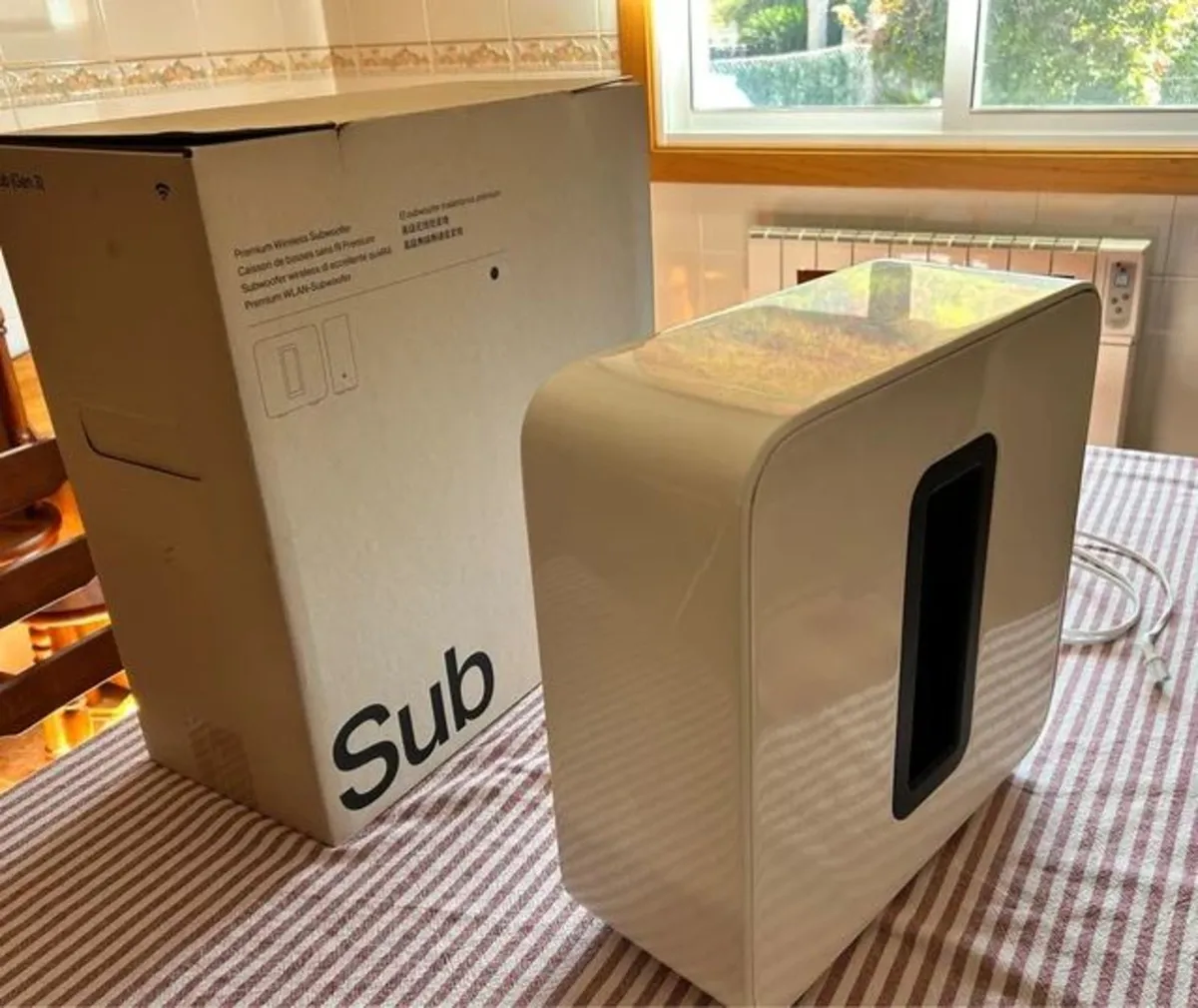 Sonos sub gen 3 White - Image 1