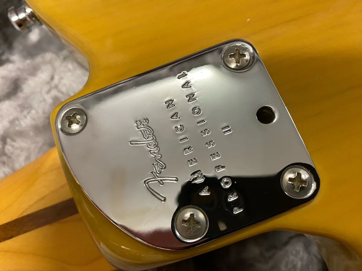 Used USA Fender PRO 2 Telecaster - Image 4