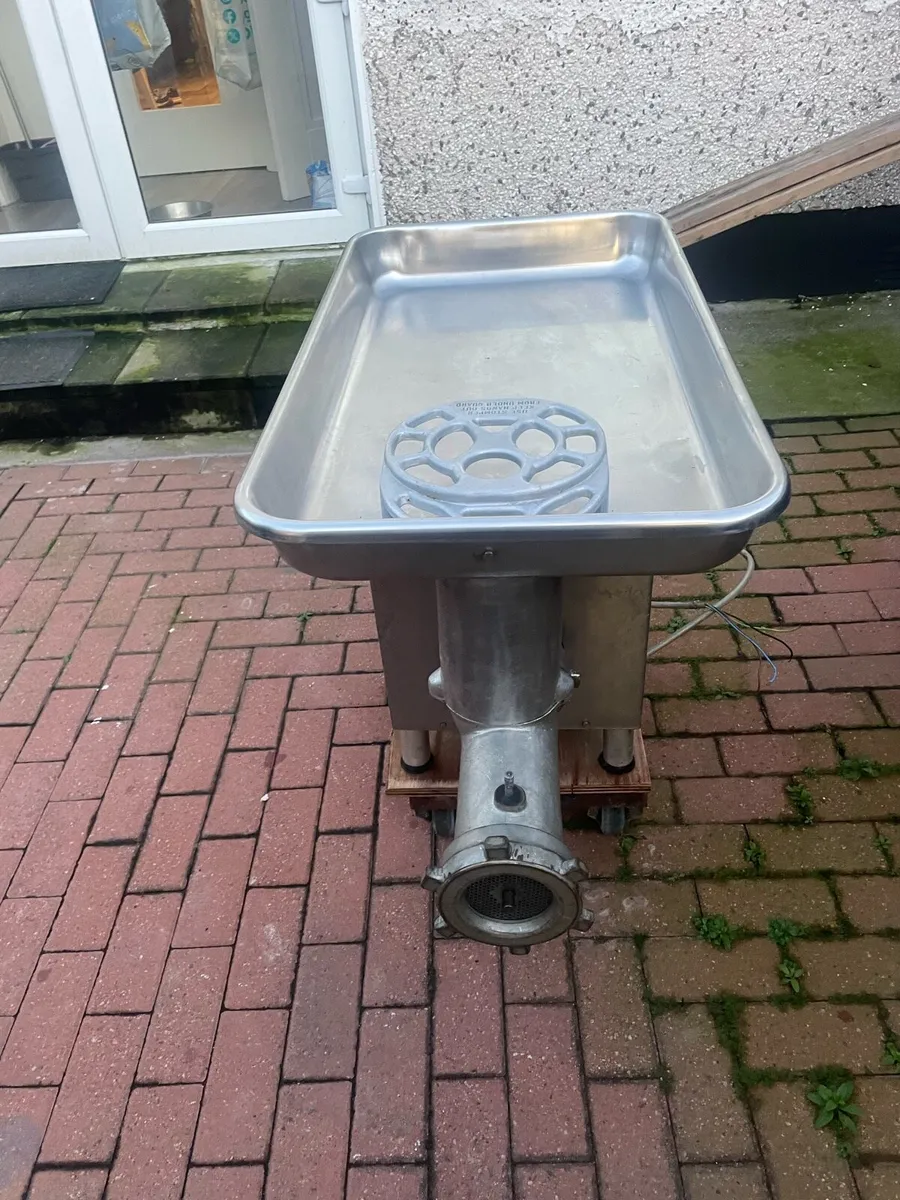 Butcher boy mincer - Image 2