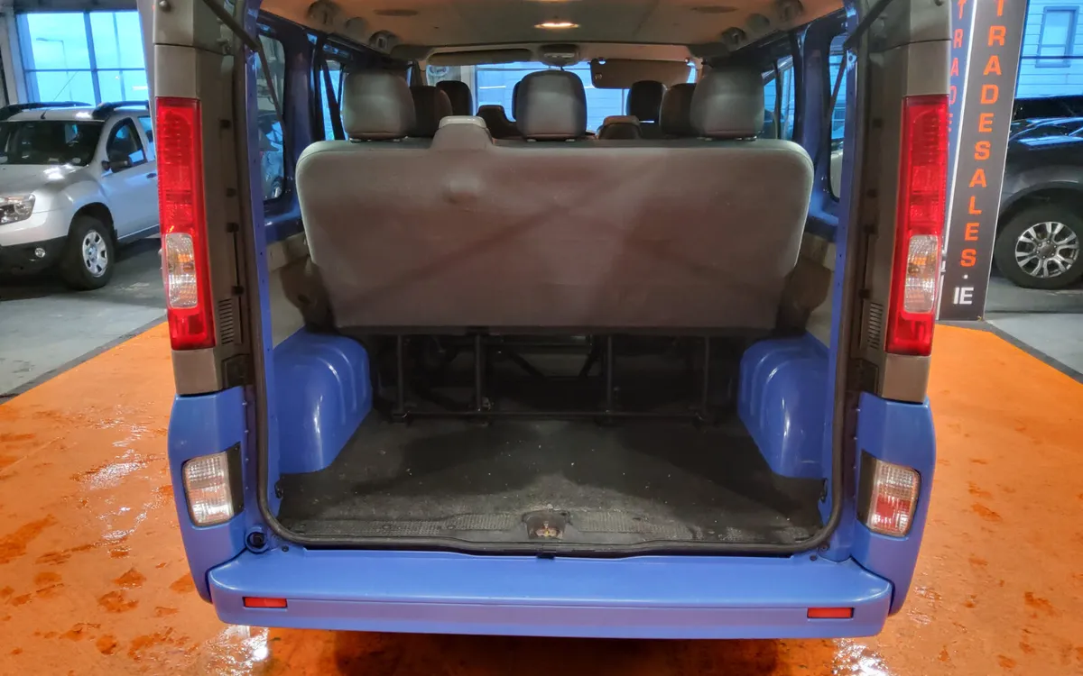 Renault Trafic 2013 - Image 4