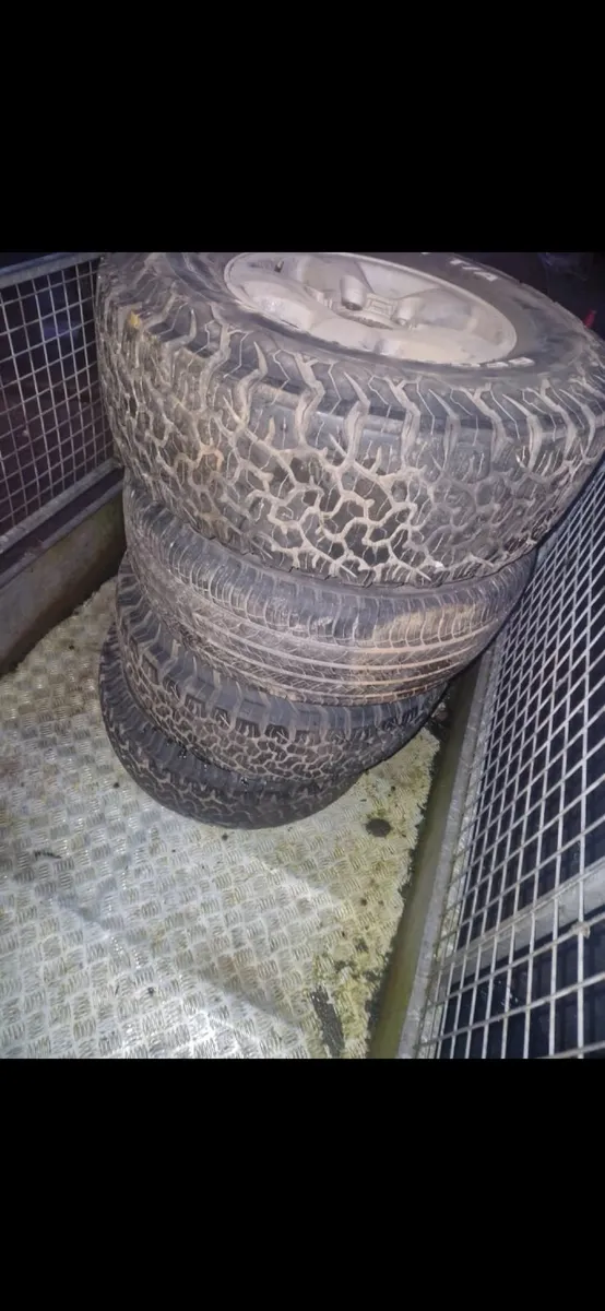 Tyres and alloys - Image 3