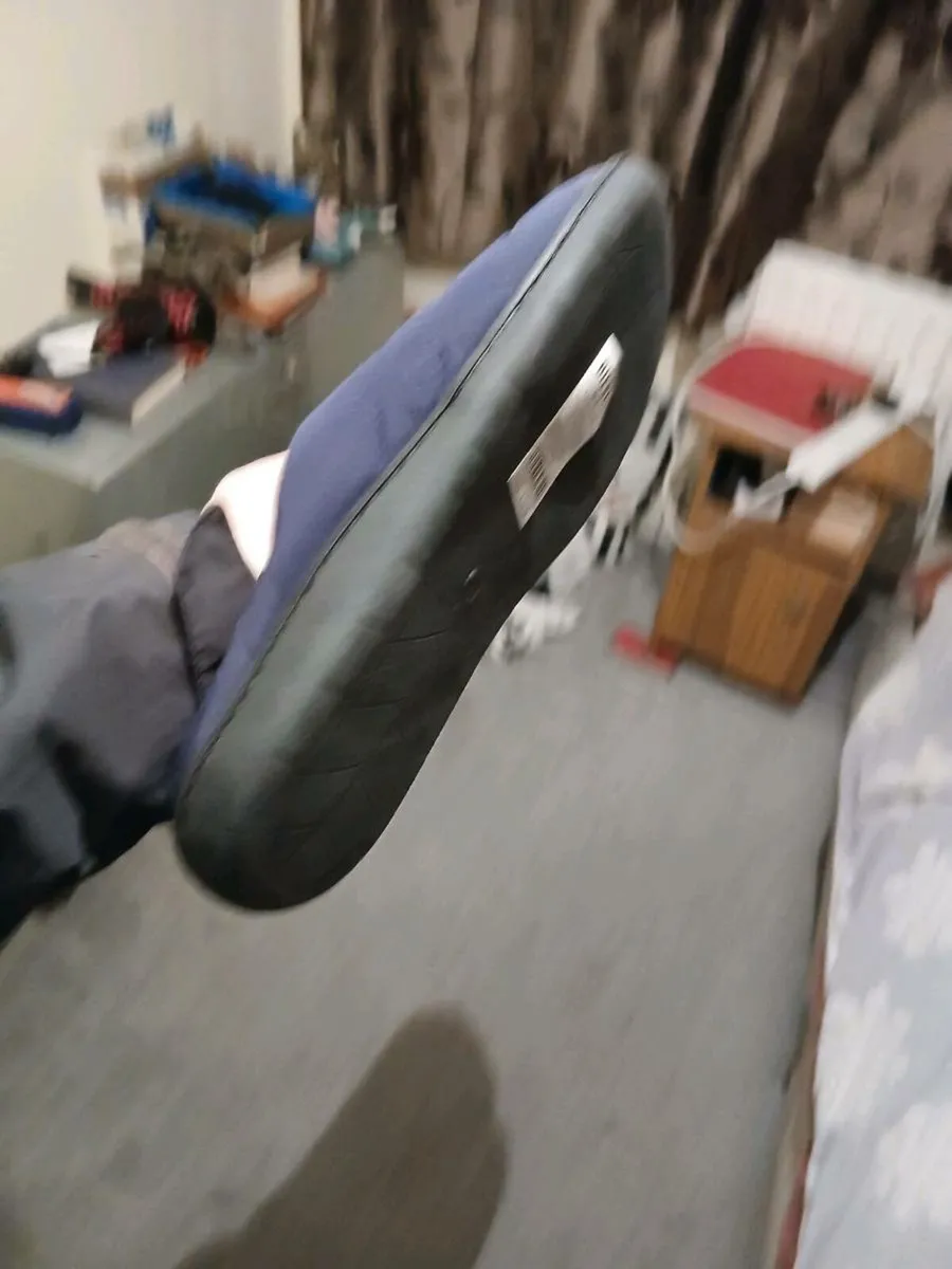 Diesel slippers new - Image 3