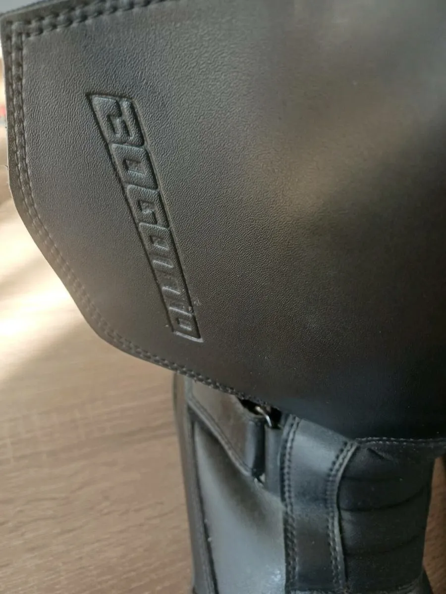 Motorbike boots - Image 2