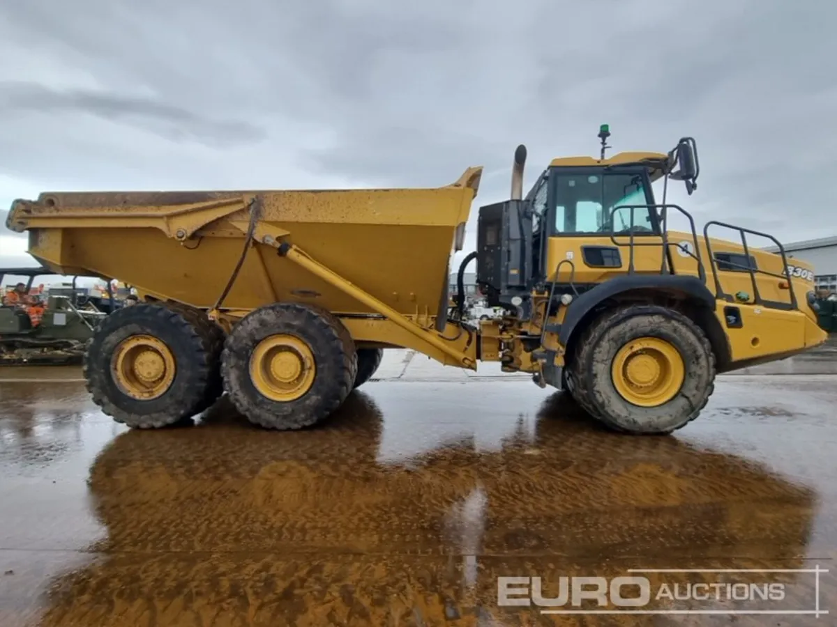 2020 Bell B30E - Image 2