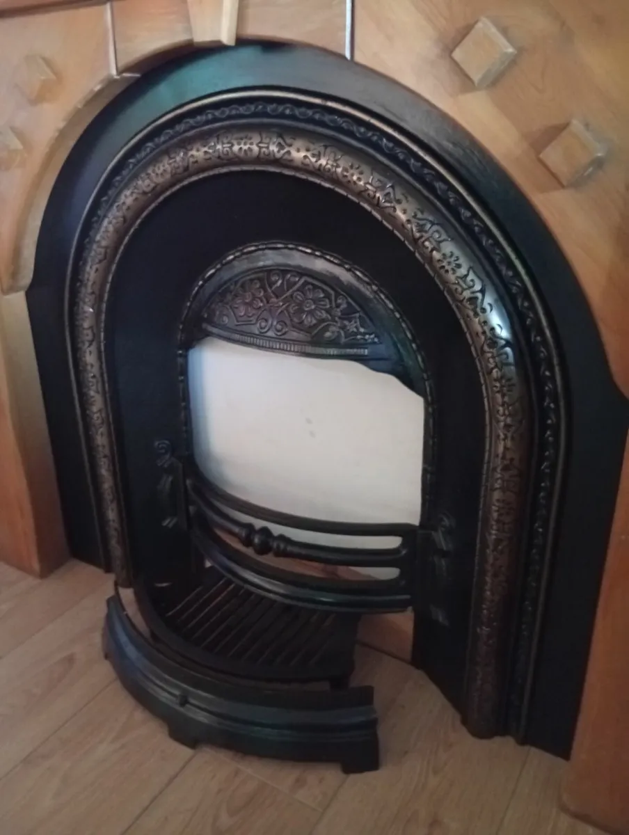 Solid Modern Fireplace surround+insert full set - Image 4