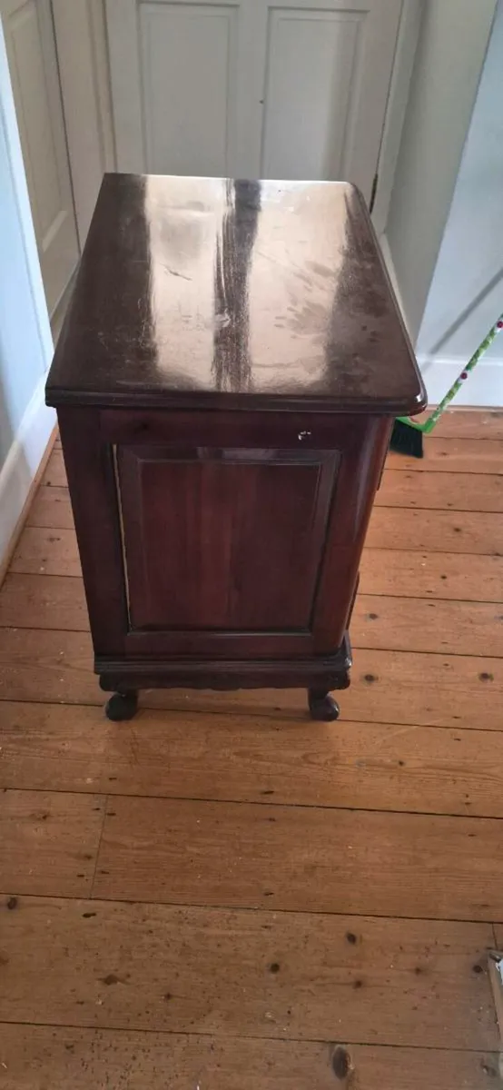 Mahogany locker - Image 3