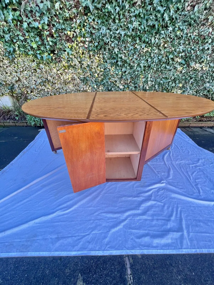 Mid century dining table - Image 3