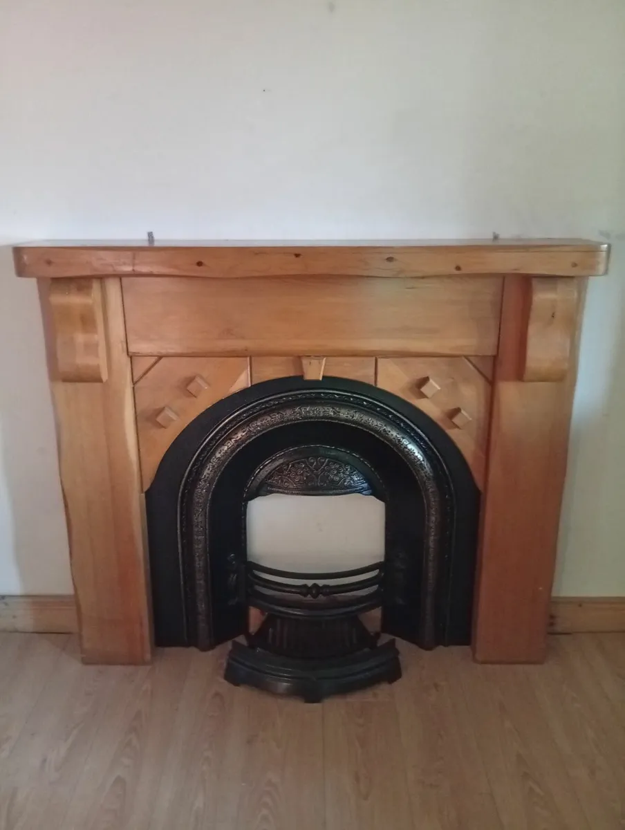 Solid Modern Fireplace surround+insert full set - Image 2