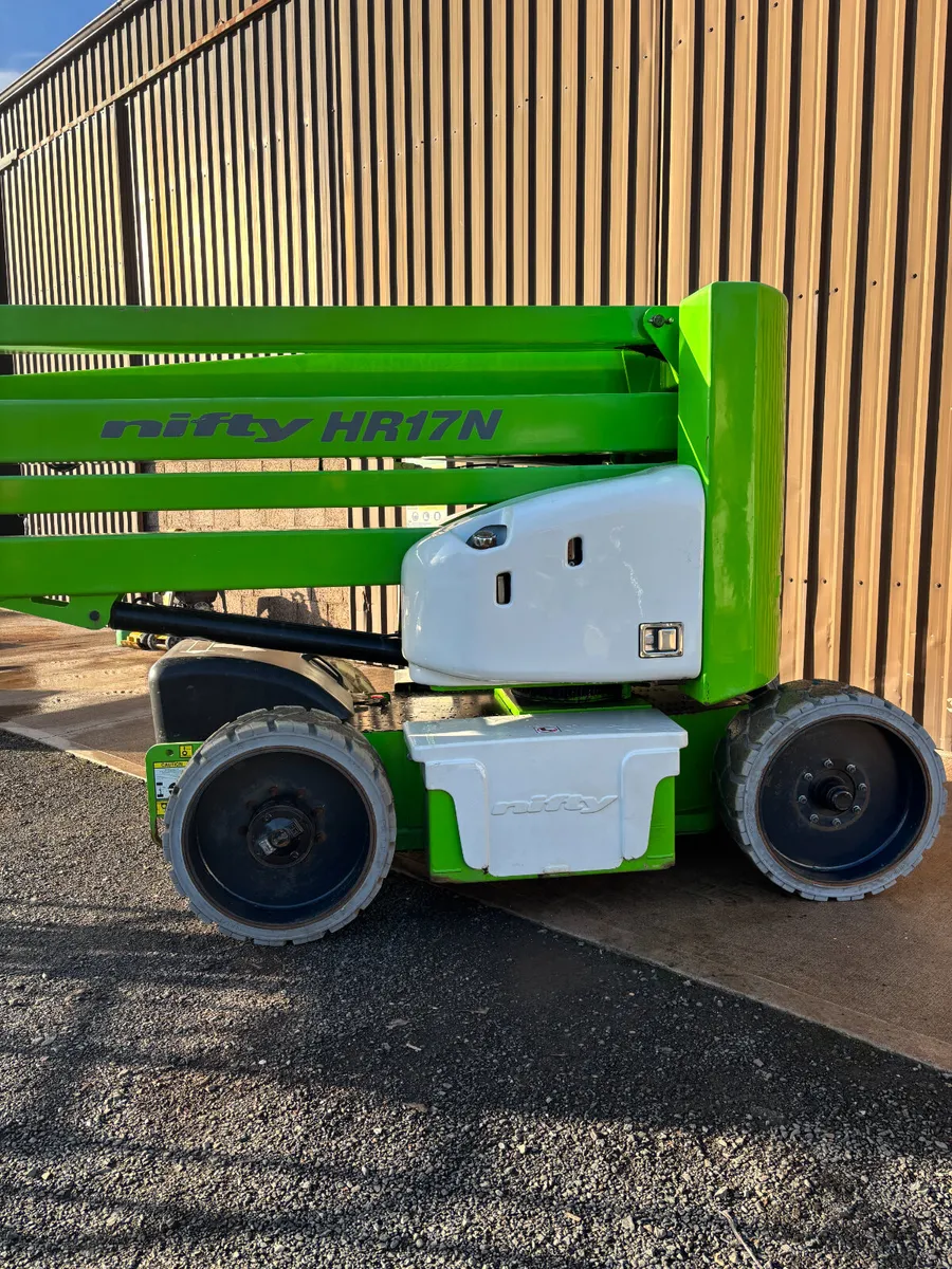 2016 Niftylift HR17N Hybrid Articulating Boom Lift - Image 3
