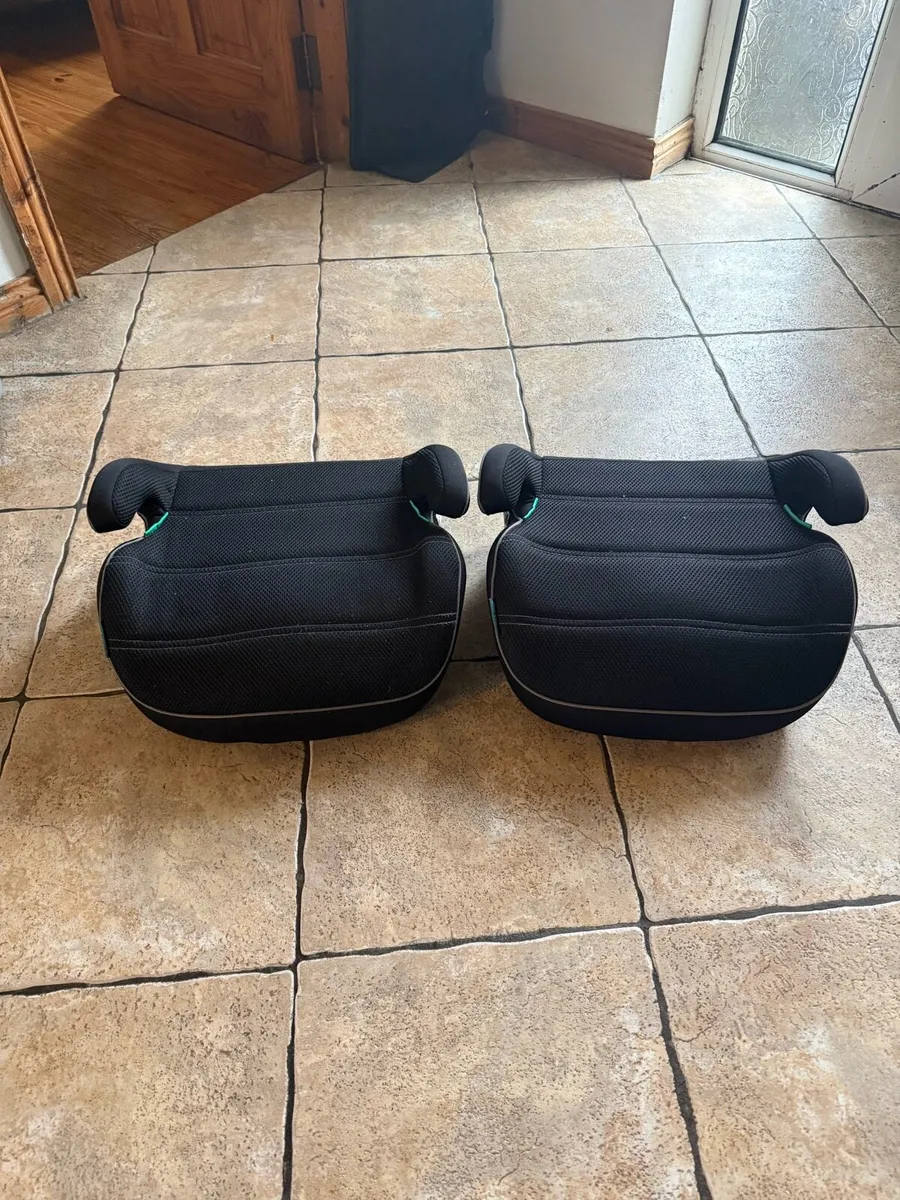 2x isofix  booster seats - Image 1