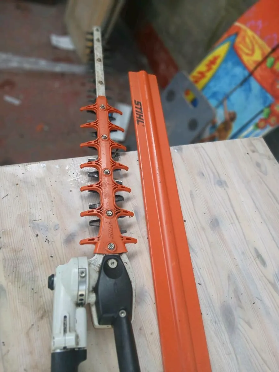 Hedge Trimmers - Image 4