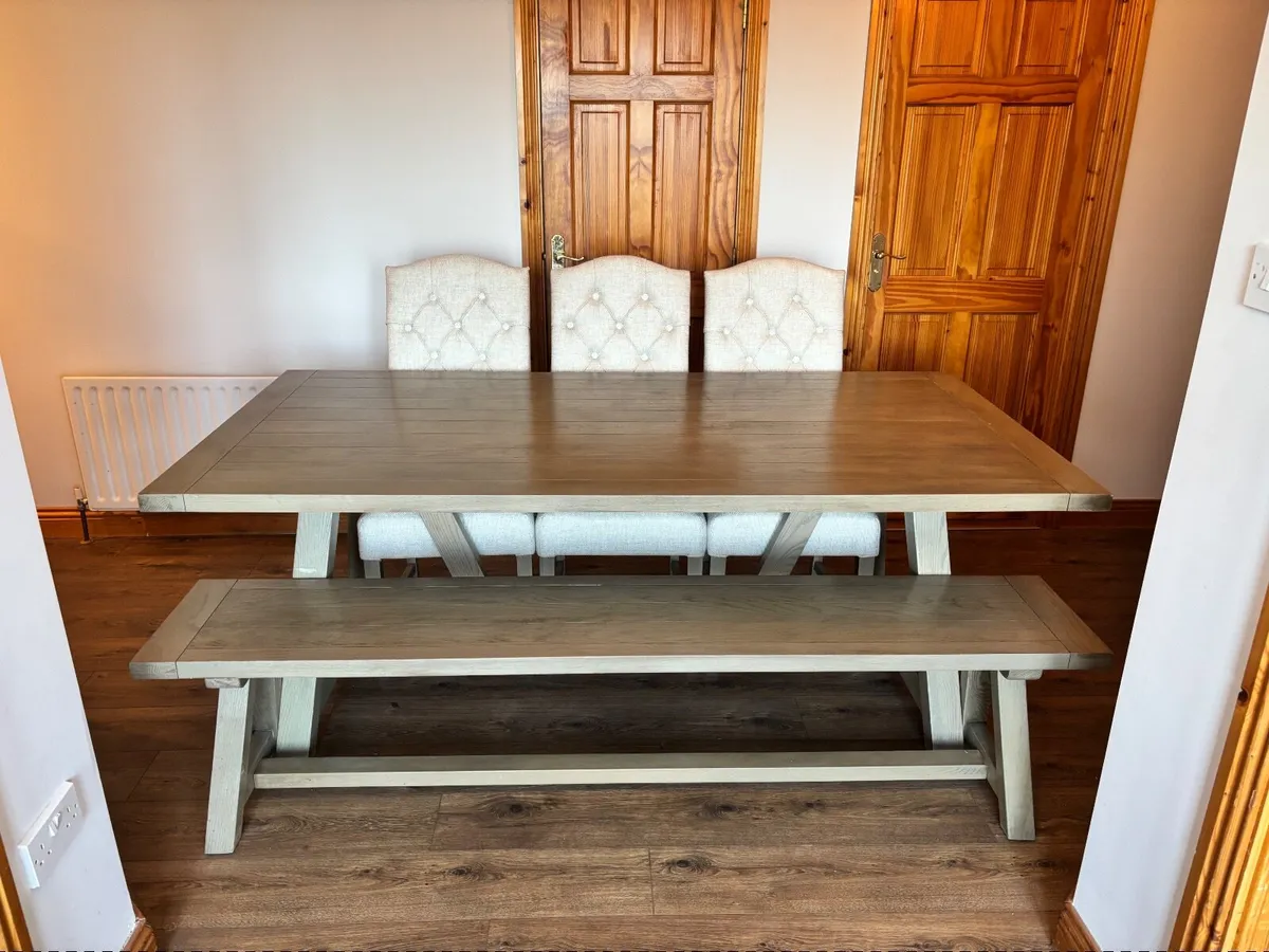 Kitchen Table - Image 1