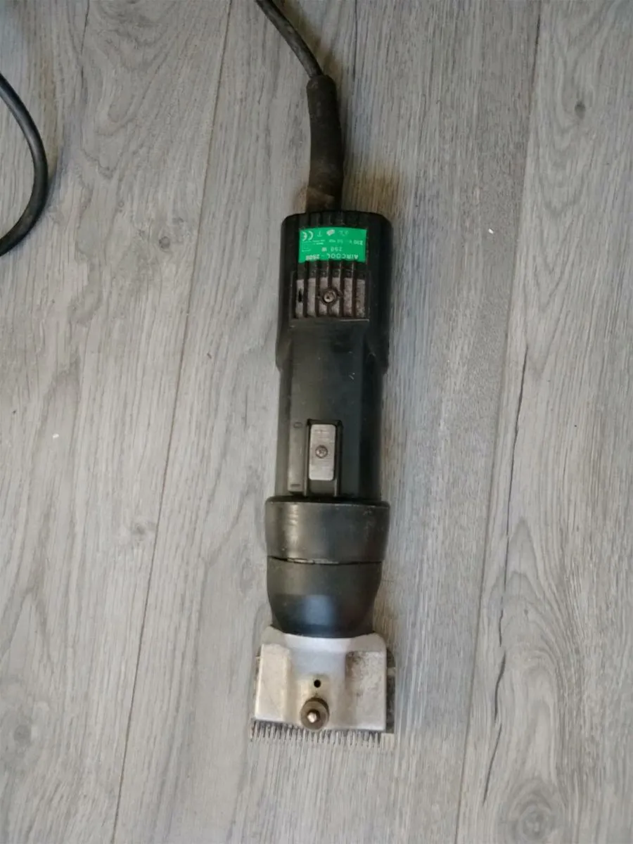 Wolsley horse clippers - Image 2