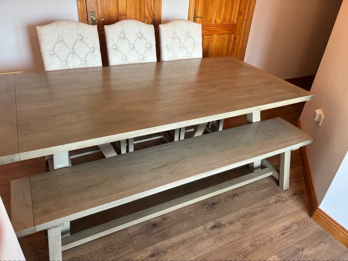 Kitchen Table - Image 4