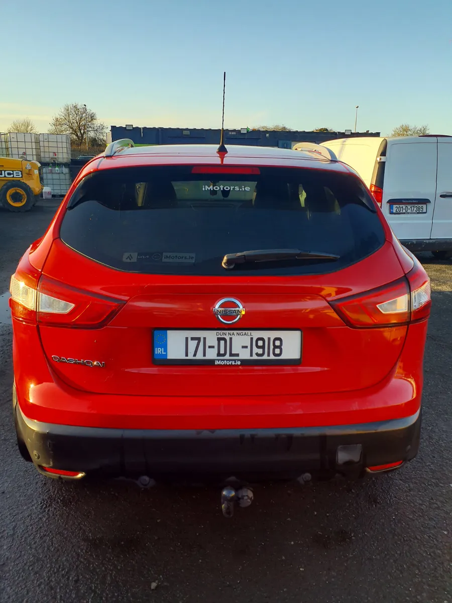 Nissan Qashqai 2017 Hi Specification - Image 1