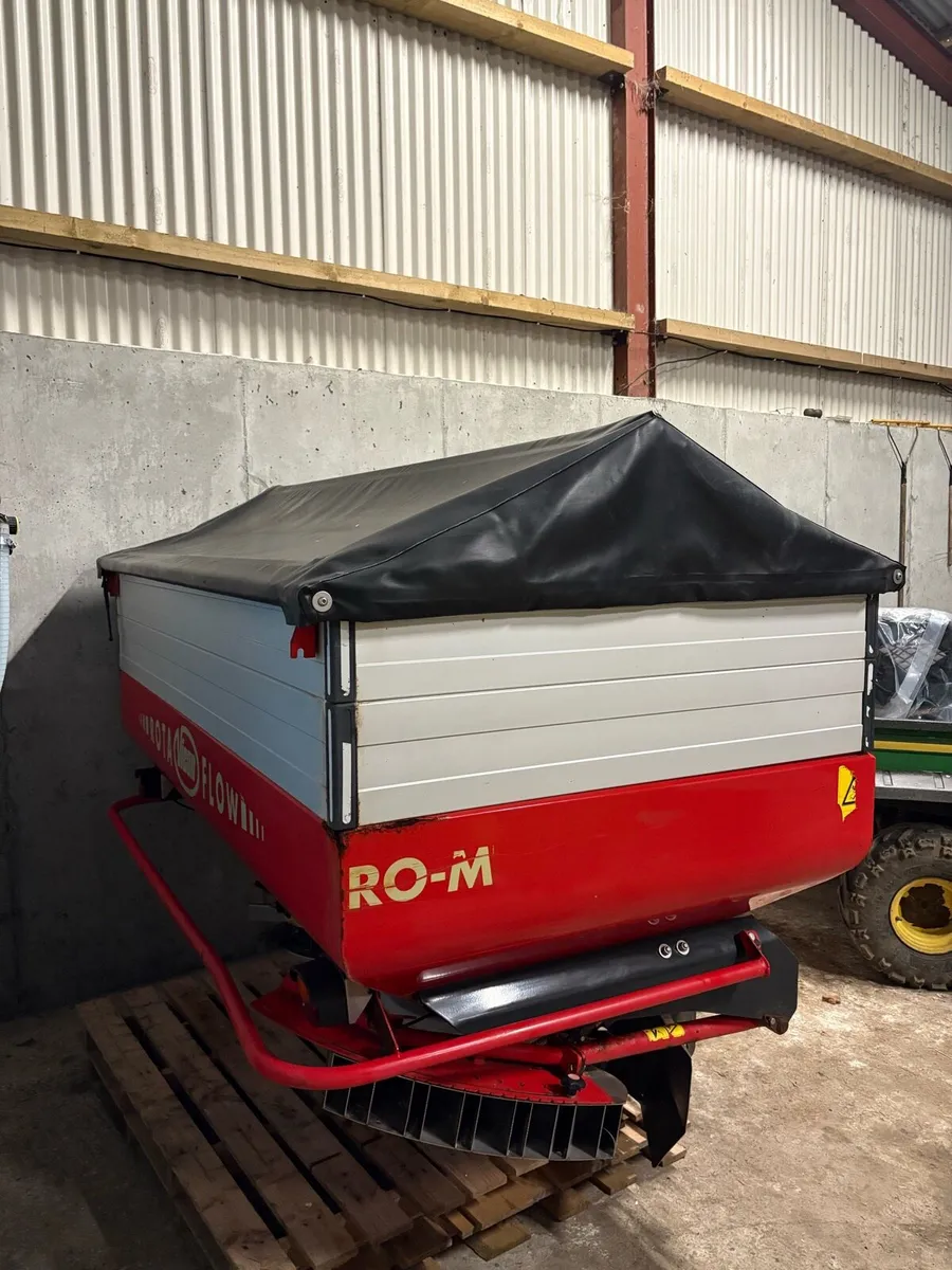 Vicon 2 tonne spreader - Image 2