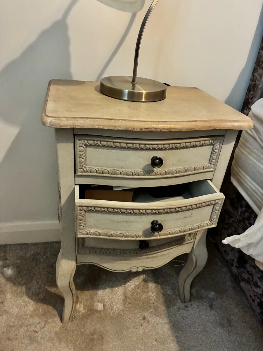 Bedside lockers - Image 2