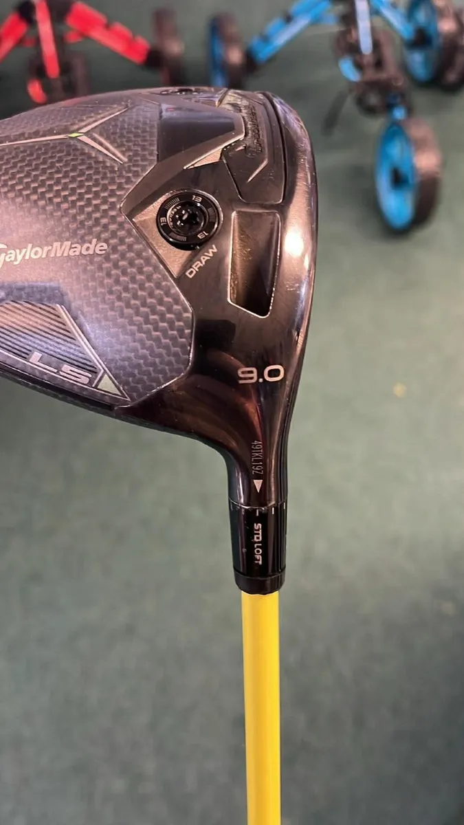 Taylormade Qi35 LS  9 Degree Stiff shaft only €399 - Image 2