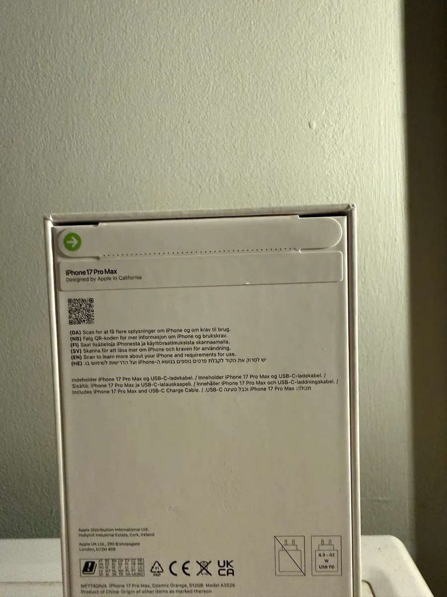 NEW Apple iPhone 17 PRO MAX (SIM FREE) - Image 2