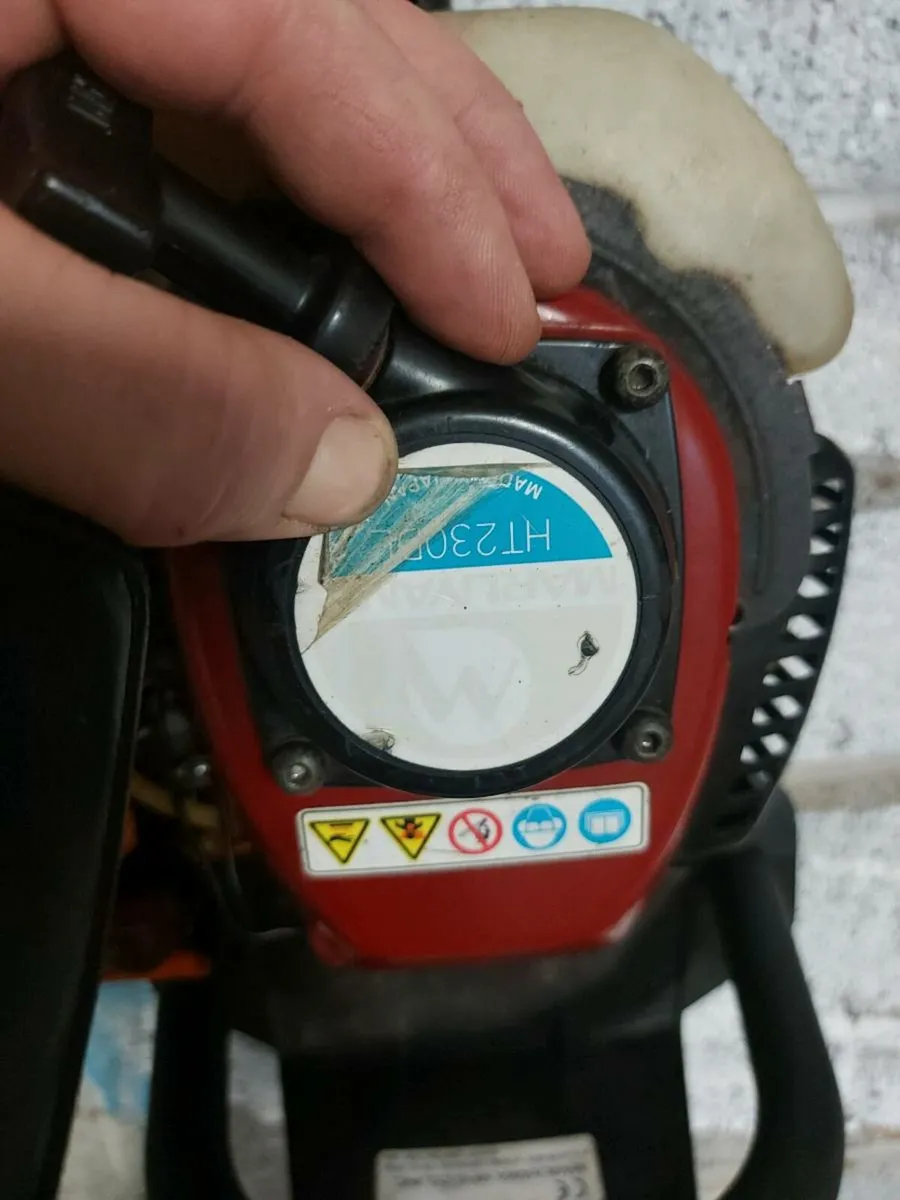 Hedge trimmer - Image 2