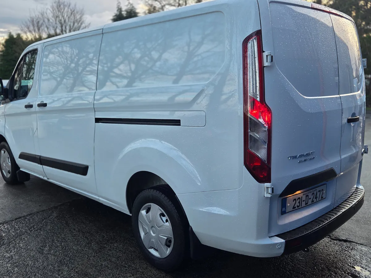 Ford Transit Custom 2023 Trendline 2.0 130bhp - Image 4