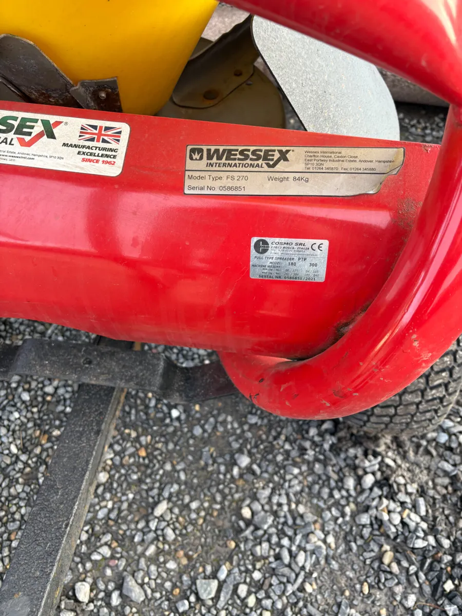 Wessex quad fertiliser spreader - Image 4