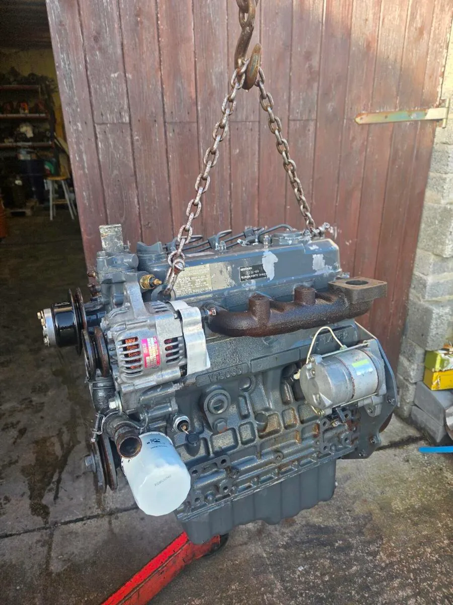 Kubota V1505 4 cylinder diesel engine - Image 3