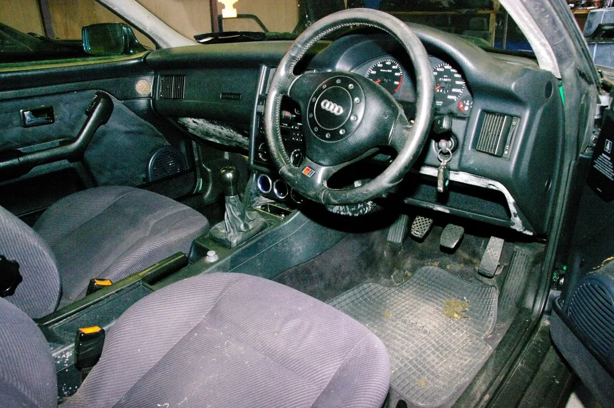 Audi Other 1995 - Image 2