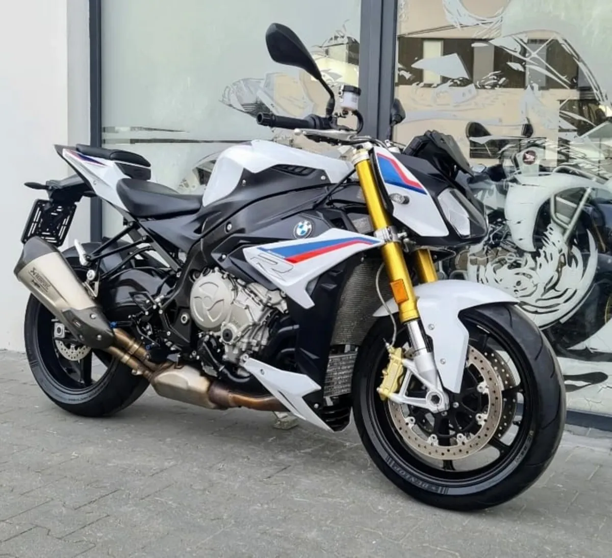BMW s1000 - Image 2