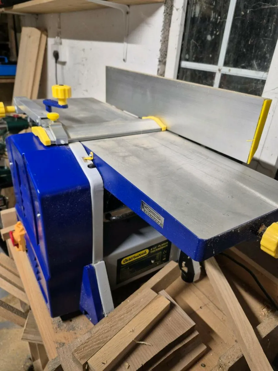 Bench top planer thicknesser - Image 3