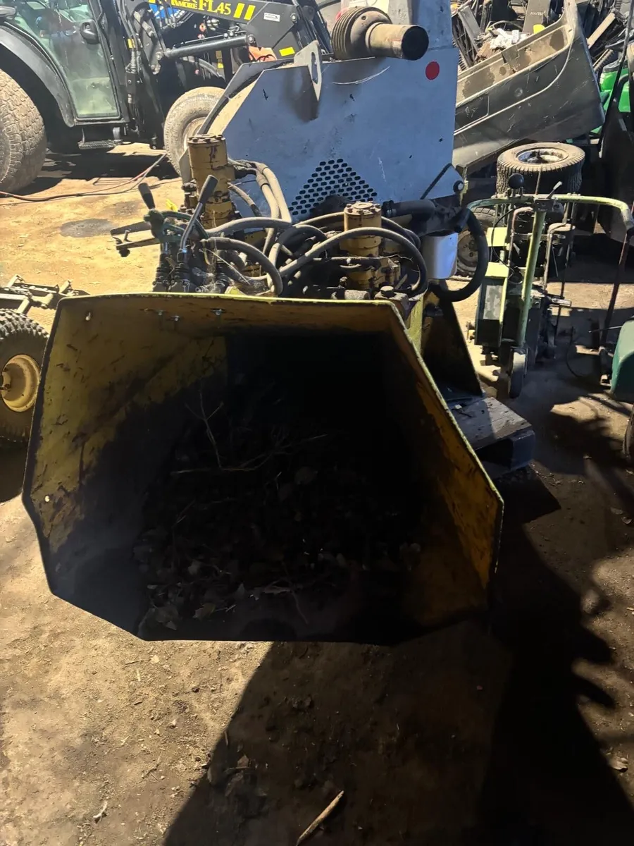 Turner wood chipper - Image 4