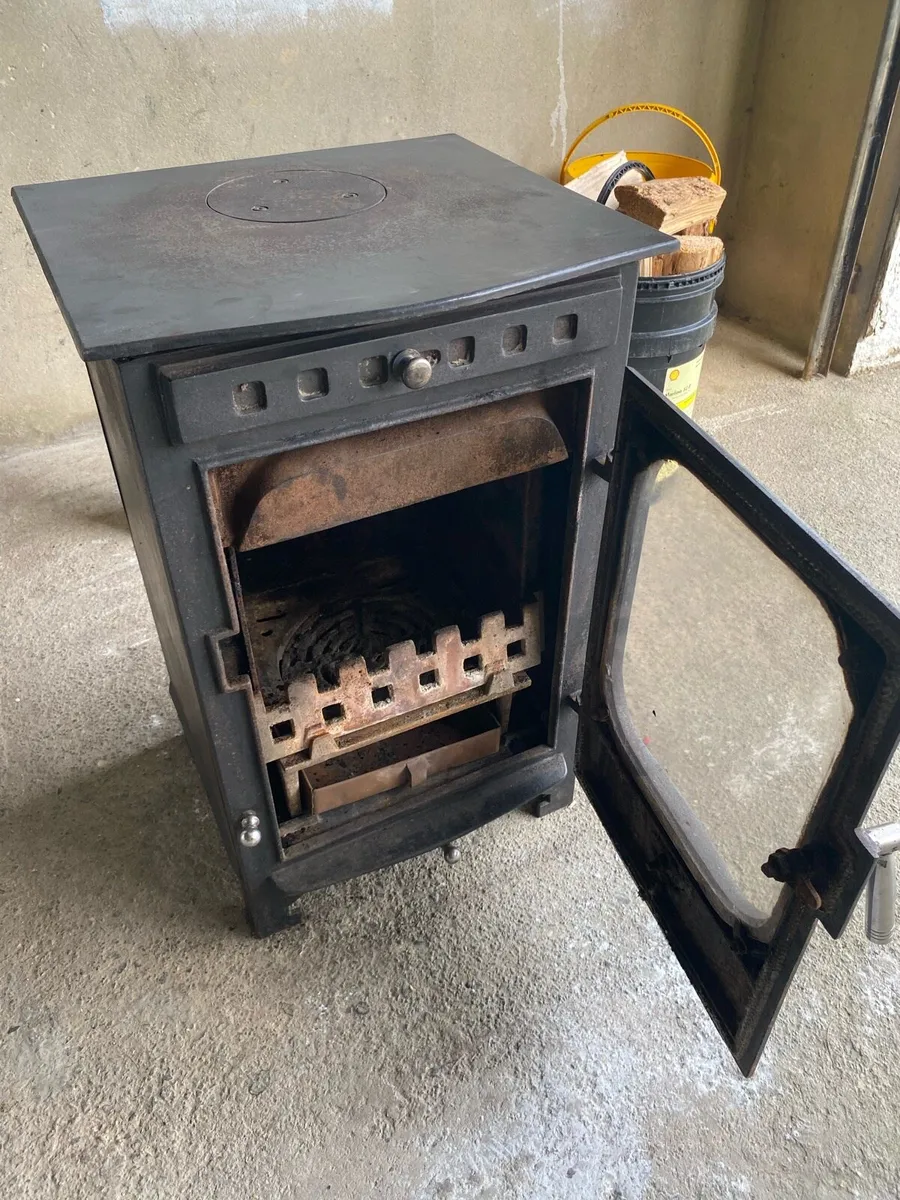 Stove - Image 1