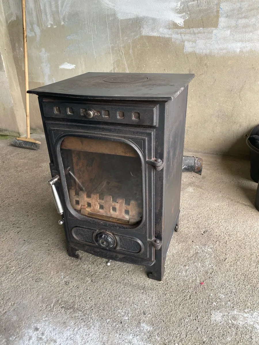 Stove - Image 2