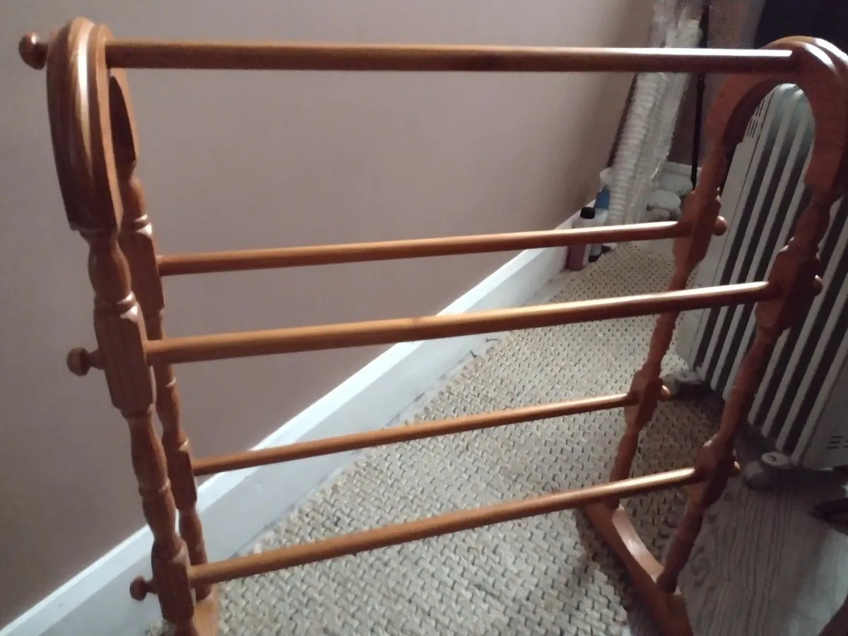 Tall antique wooden towel rail - Image 4