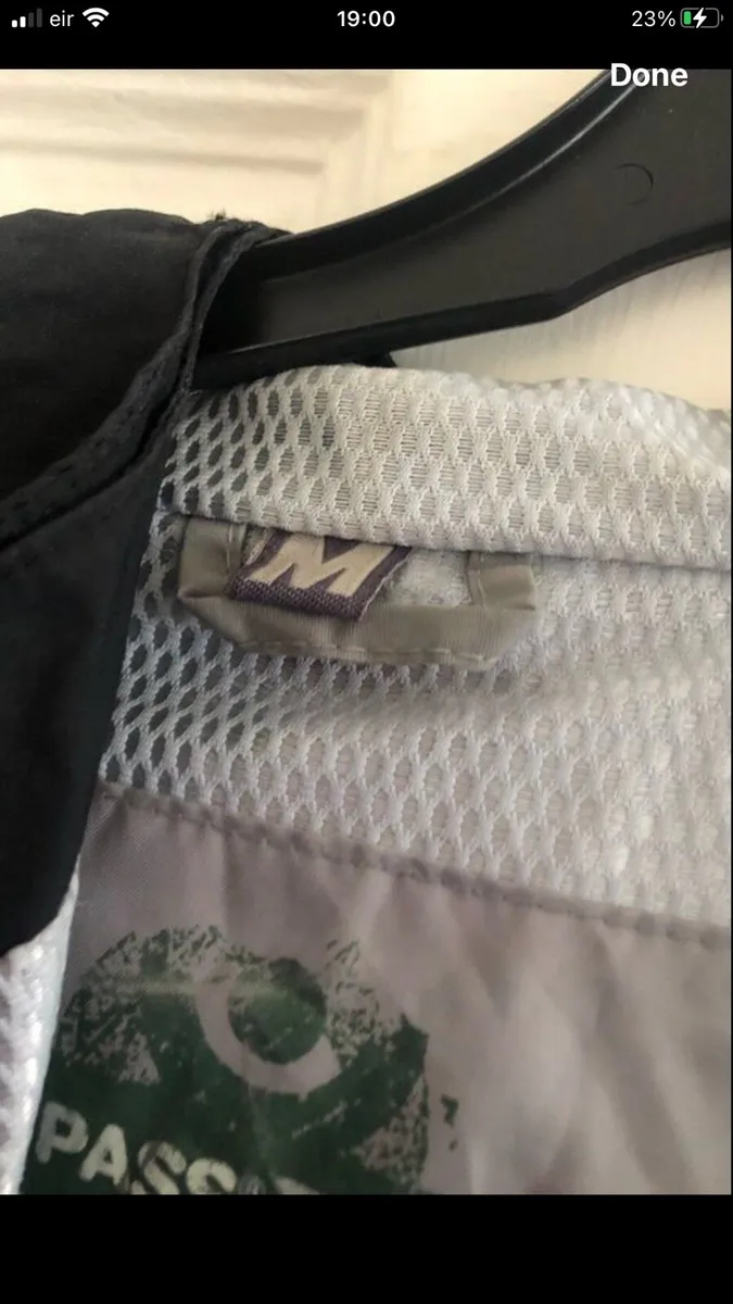 Mens trespass jacket size M €20 - Image 4