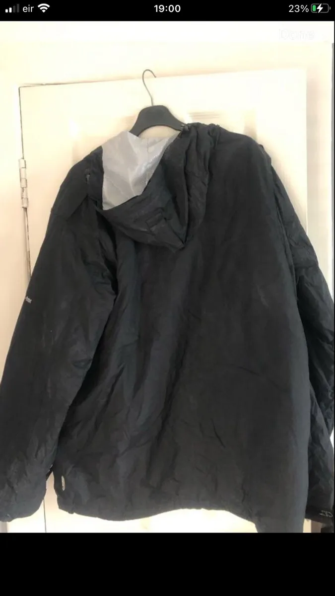 Mens trespass jacket size M €20 - Image 2