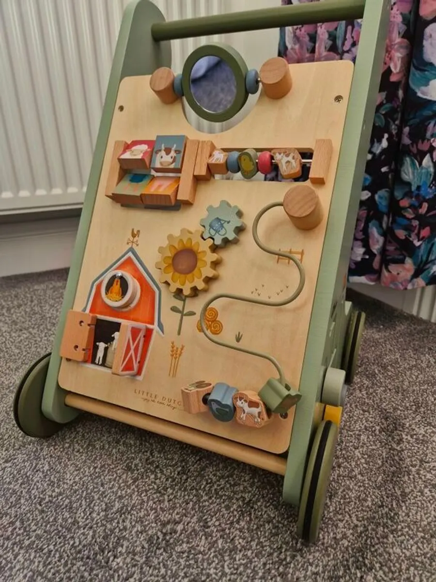 Little Dutch Walker - Image 1