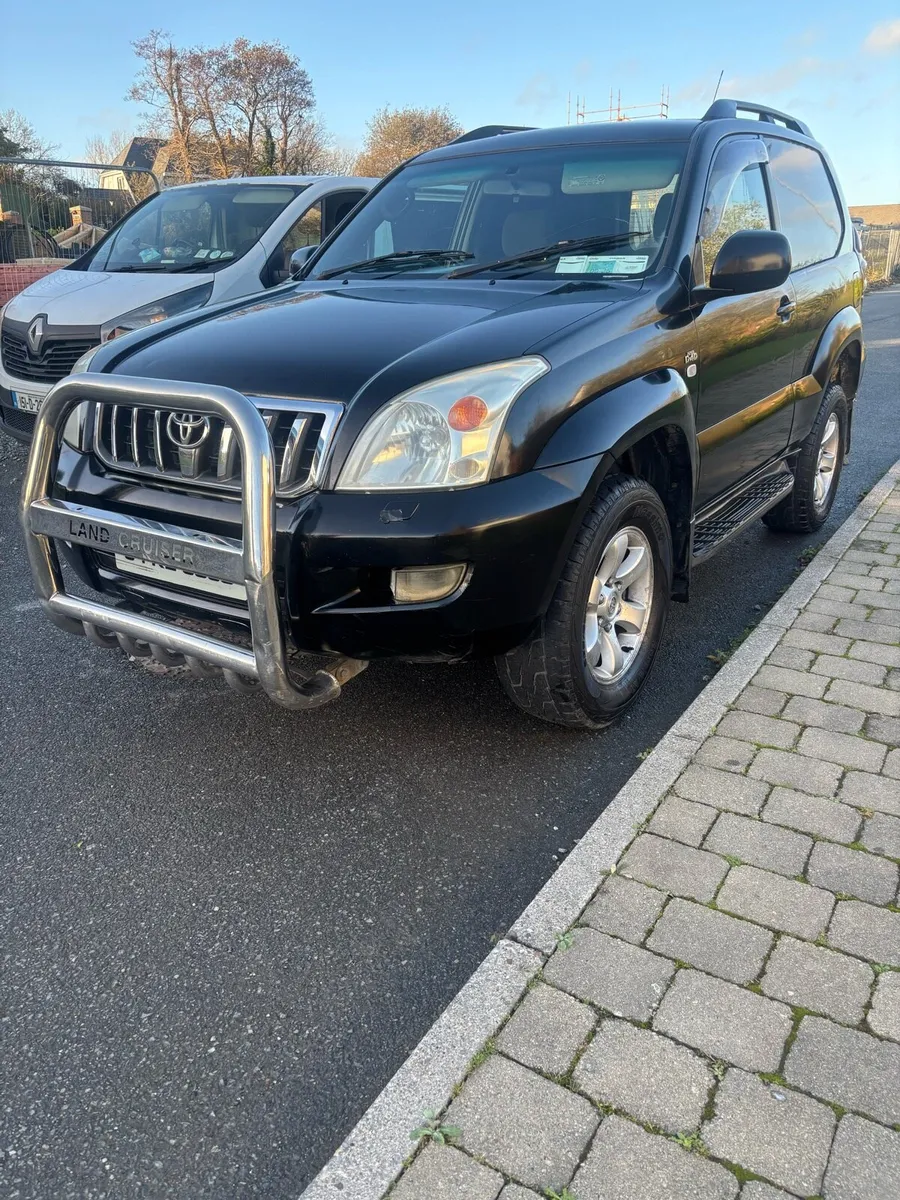 Toyota Land Cruiser - Image 2