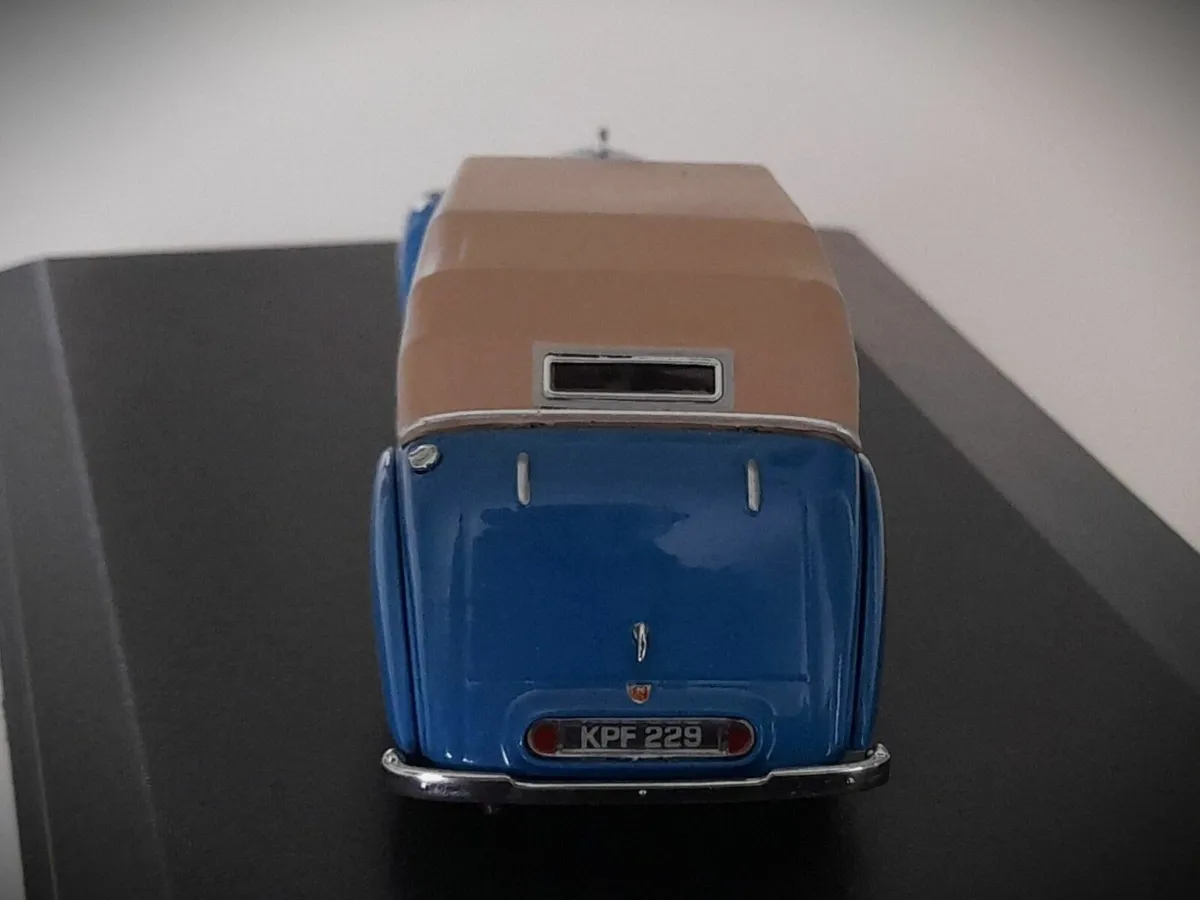 Collectable Oxford Diecast – Armstrong Siddeley - Image 4