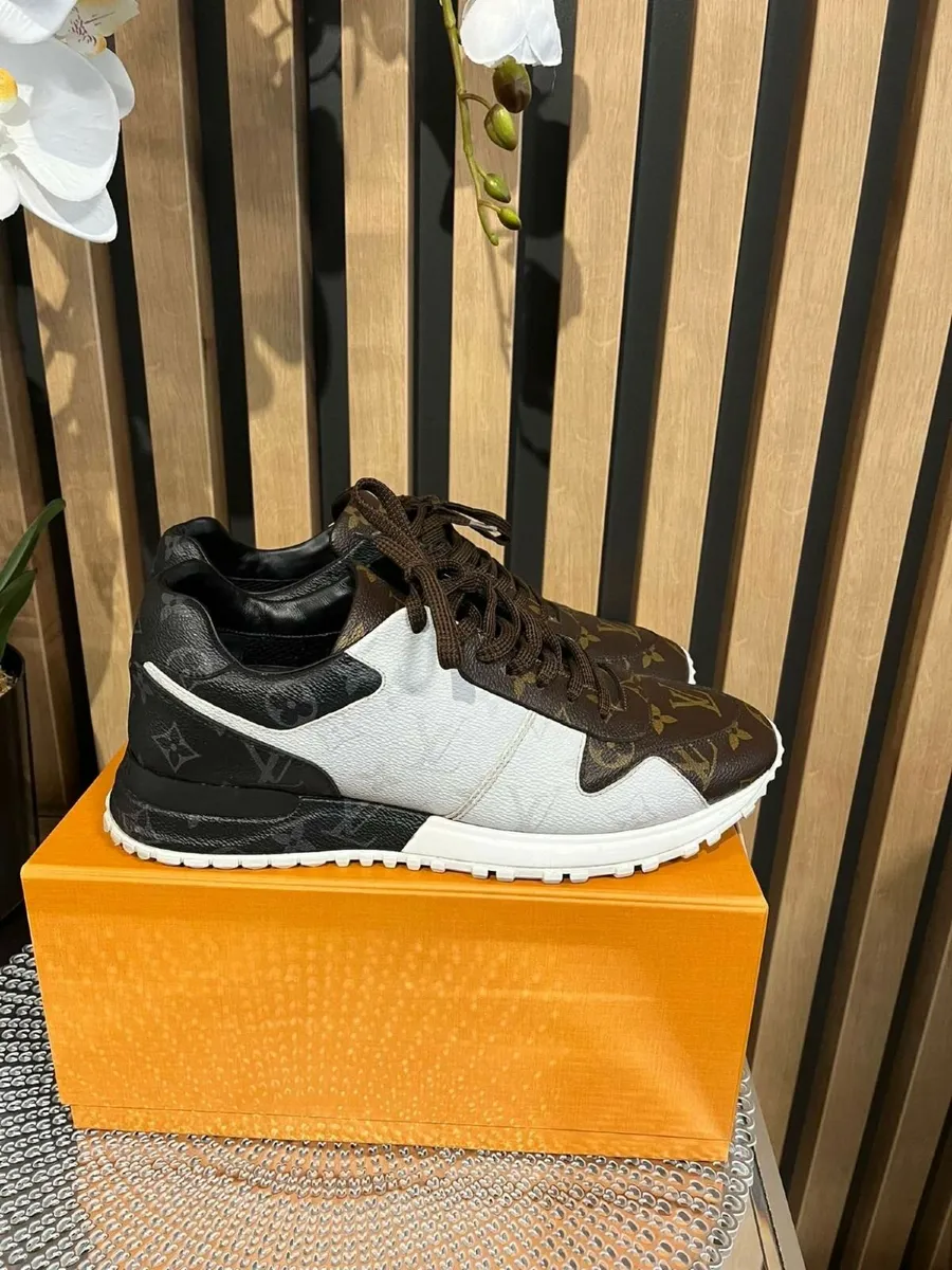 Louis Vuitton Mens Sneakers    Triple Monogram - Image 3