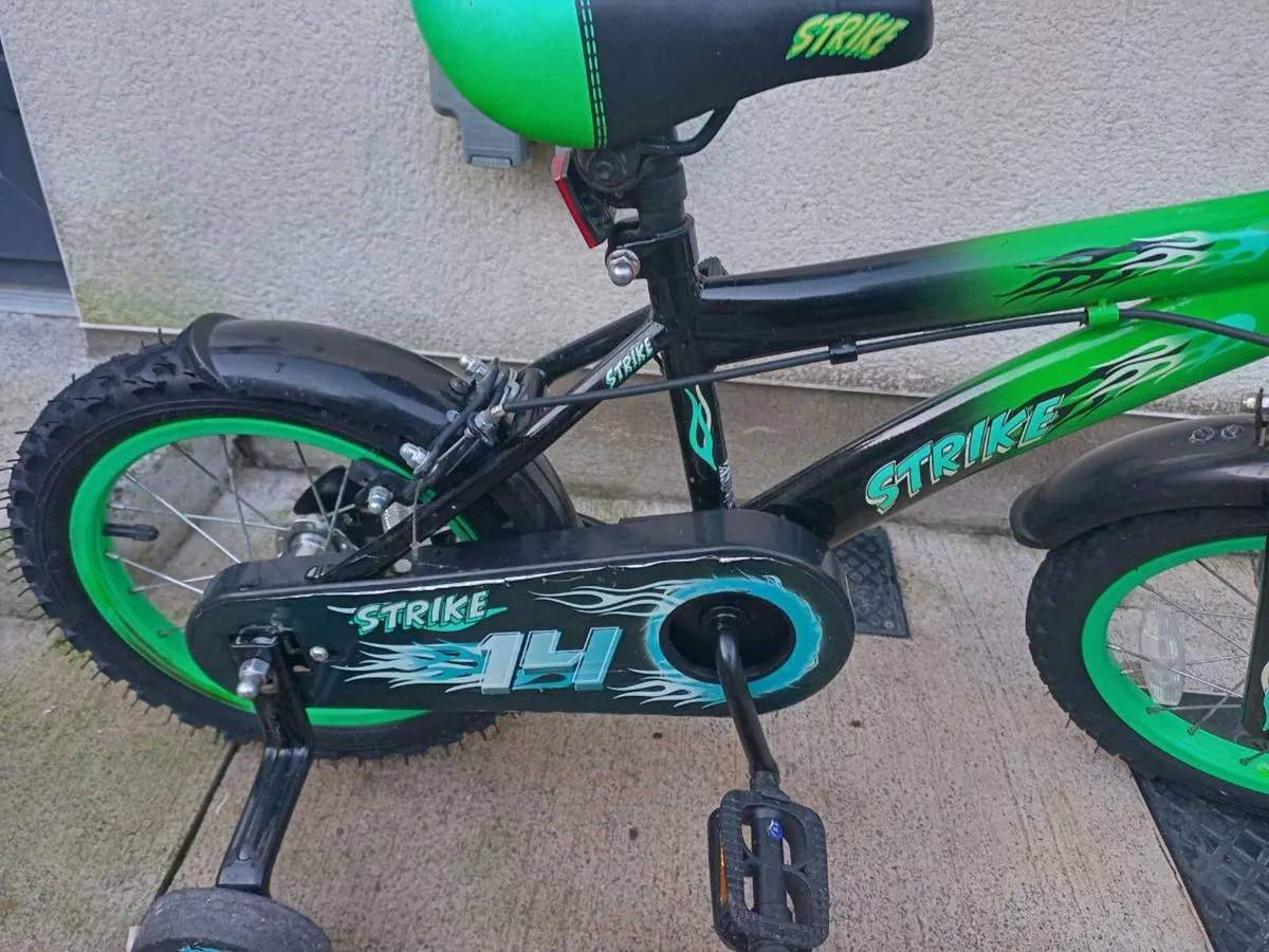 Kids strike bike size 14 inch wheels - Image 3