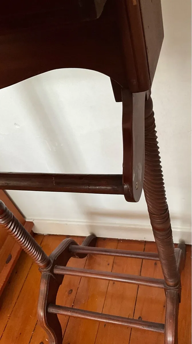 Vintage Traditional Classic Mahogany Valet Stand - Image 2