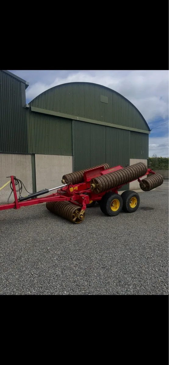 Vaderstad Ring Roller - Image 1