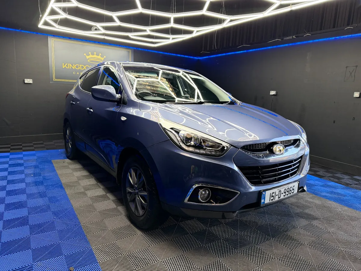 Hyundai ix35 AWD 2.0 diesel,2 Owners - Image 2