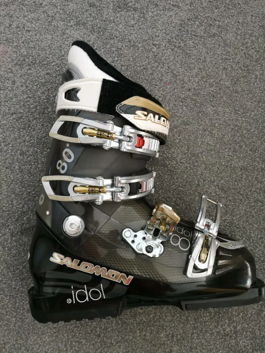 Ski boots Size UK5.  Salomon IDOL 8 - Image 2