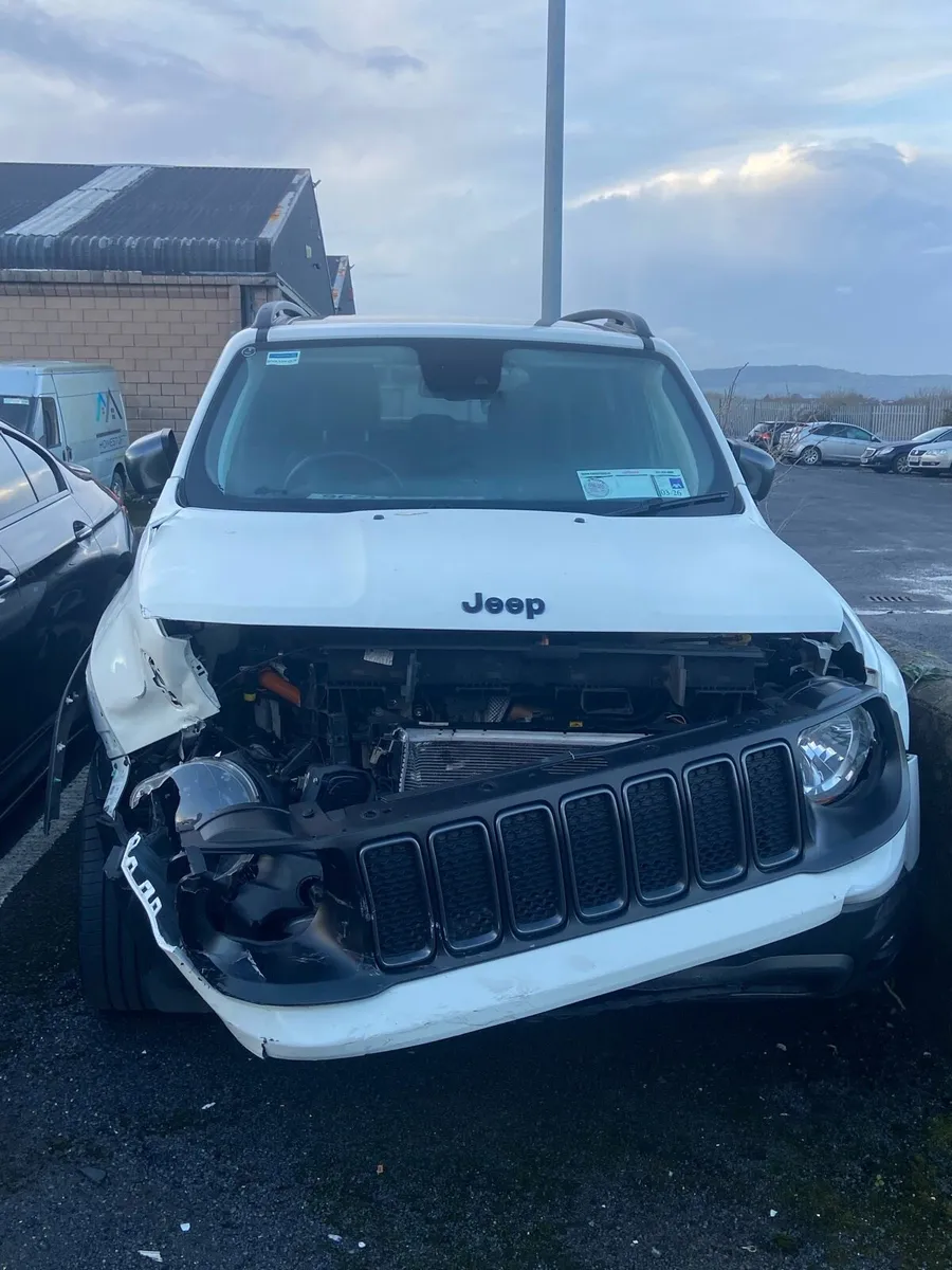 Jeep renegade petrol hybrid - Image 2