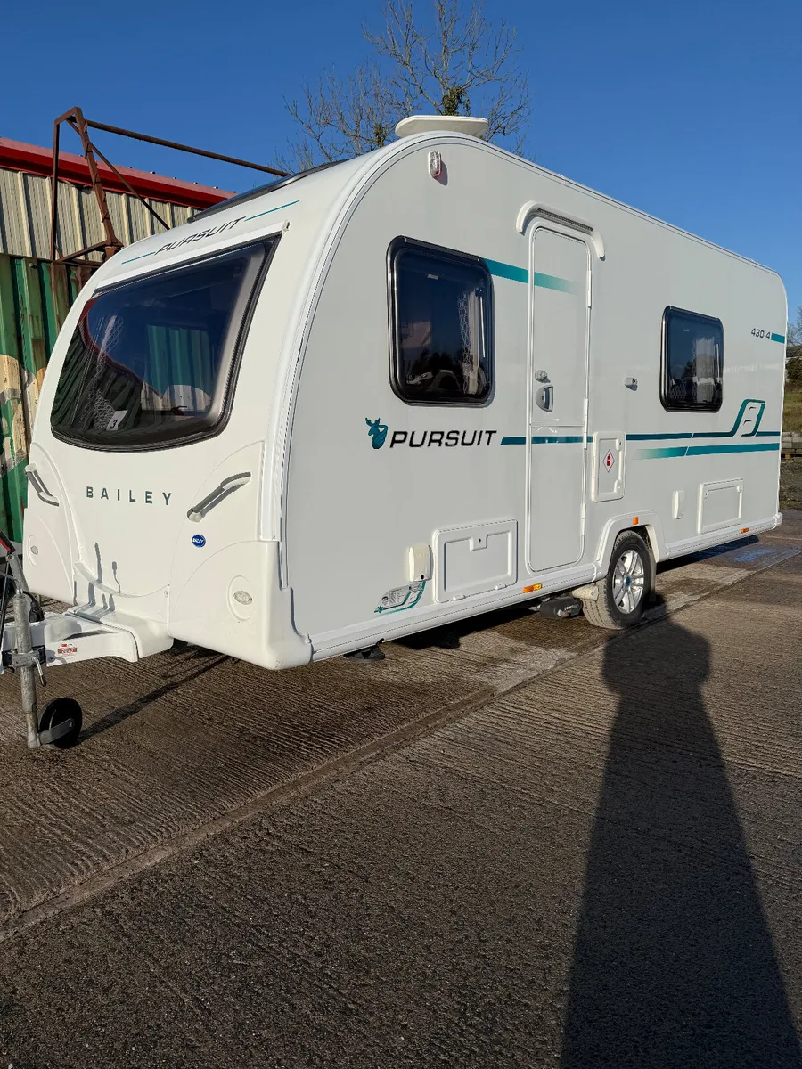 🌟2017 Bailey Pursuit Fixed bed end Bathroom🌟 - Image 1