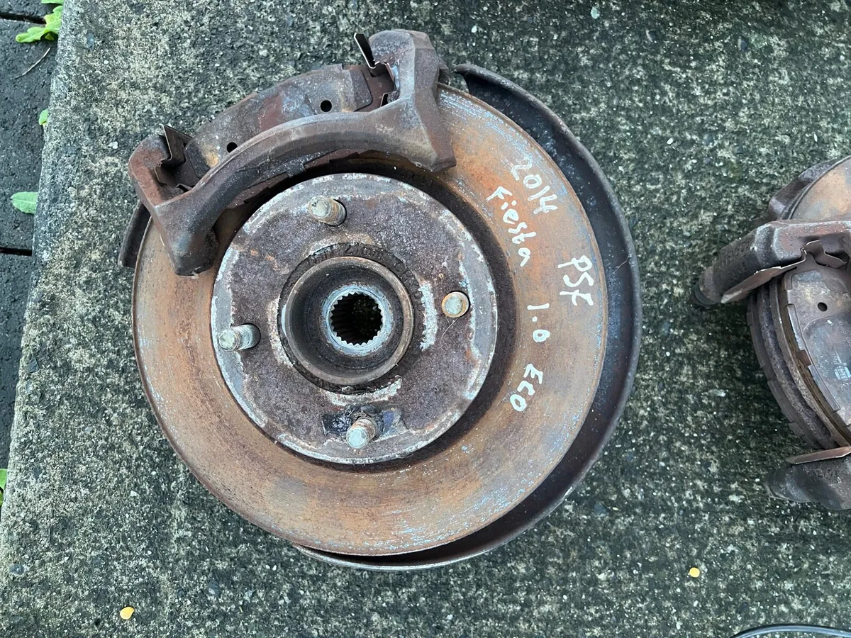 Ford Fiesta Parts and Alloys - Image 3