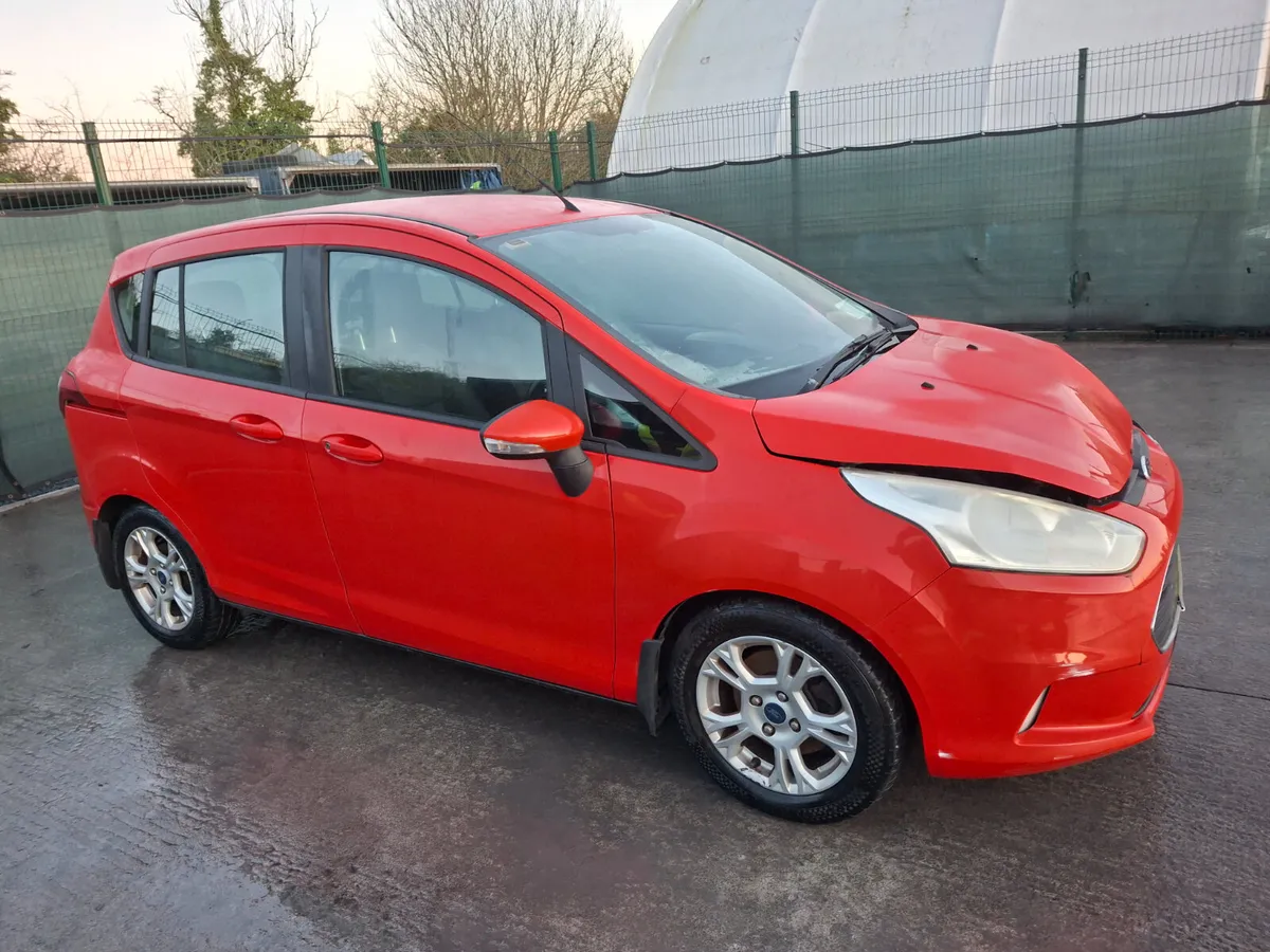 2013 Ford B-Max  1.4 Petrol  Manual  99km - Image 1
