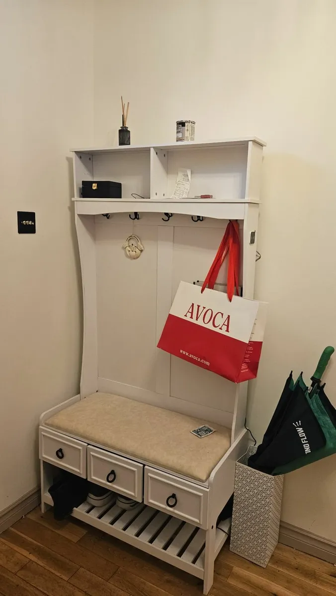 Coat stand  Nearly new